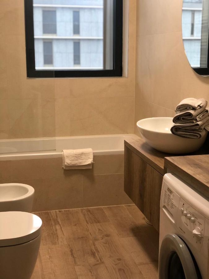 Loft With Terrace In Uptown Milan Near Rho Fiera Apartman Pero Kültér fotó
